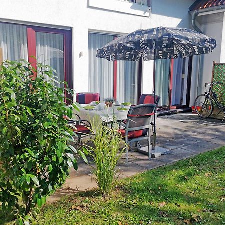 Ferienwohnung Mit Terrasse Gustow  Exterior photo